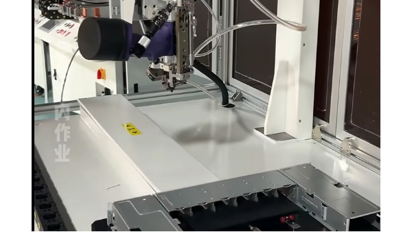 飞效单头双工位拉钉机，如何保证五金钣件产线铆接既快又稳？